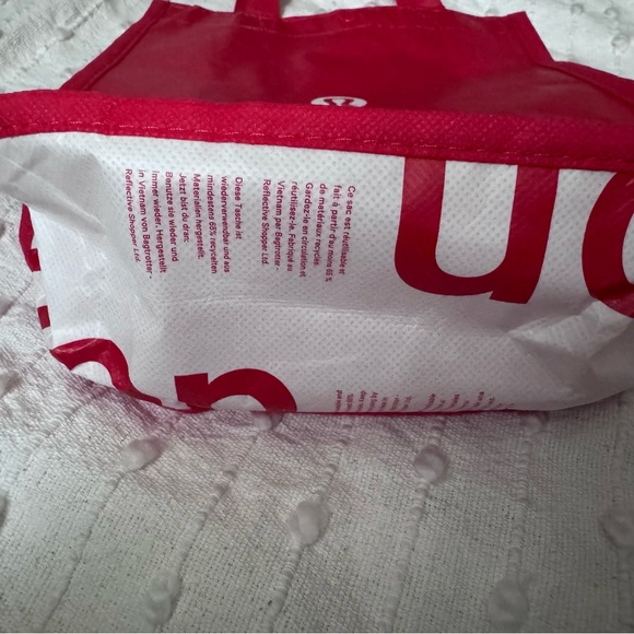 Lululemon Small Red And White Logo Reusable Shopping Gift Bag Tote 12” x9”x4” - Picture 3 of 3